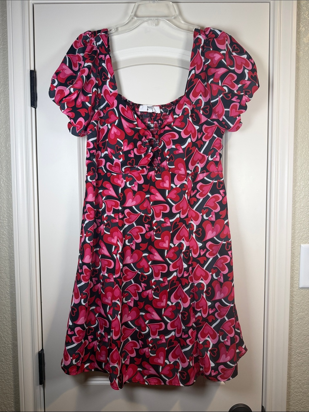 Pink Heart-Print Puff Sleeve Mini Dress - Size L
